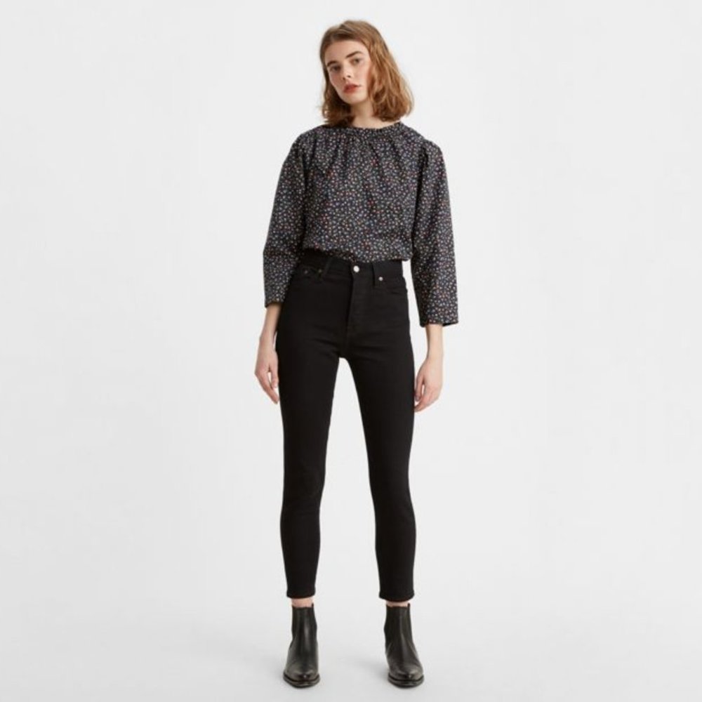 Levi's Black Wedgie Skinny Black Button Fly Jeans 28" NWT